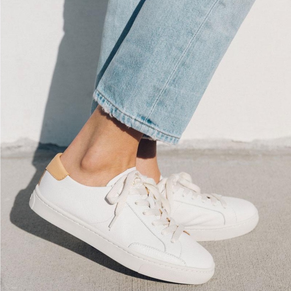 Saludos leather sneakers